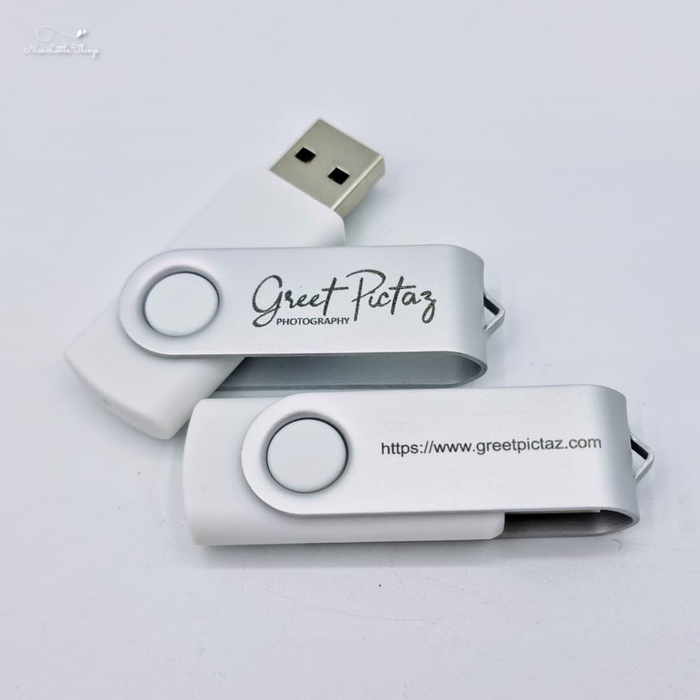 USB Stick dubbelzijdig gegraveerd